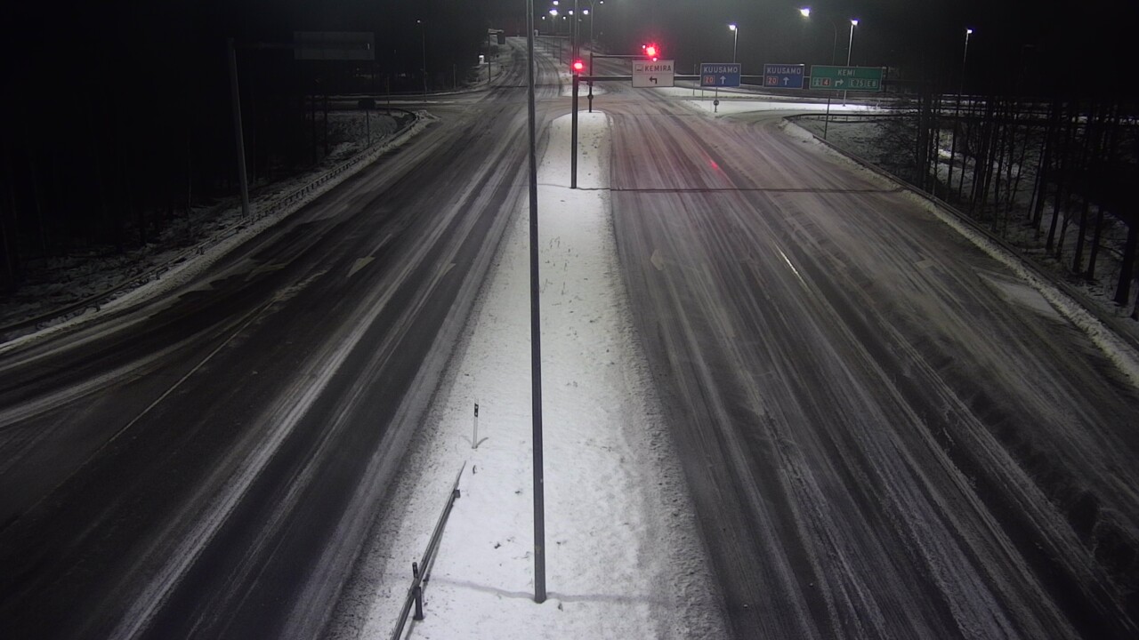 Weather Camera Image Väg 4 Uleåborg, Laanila, Oulu, Pohjois-Pohjanmaa