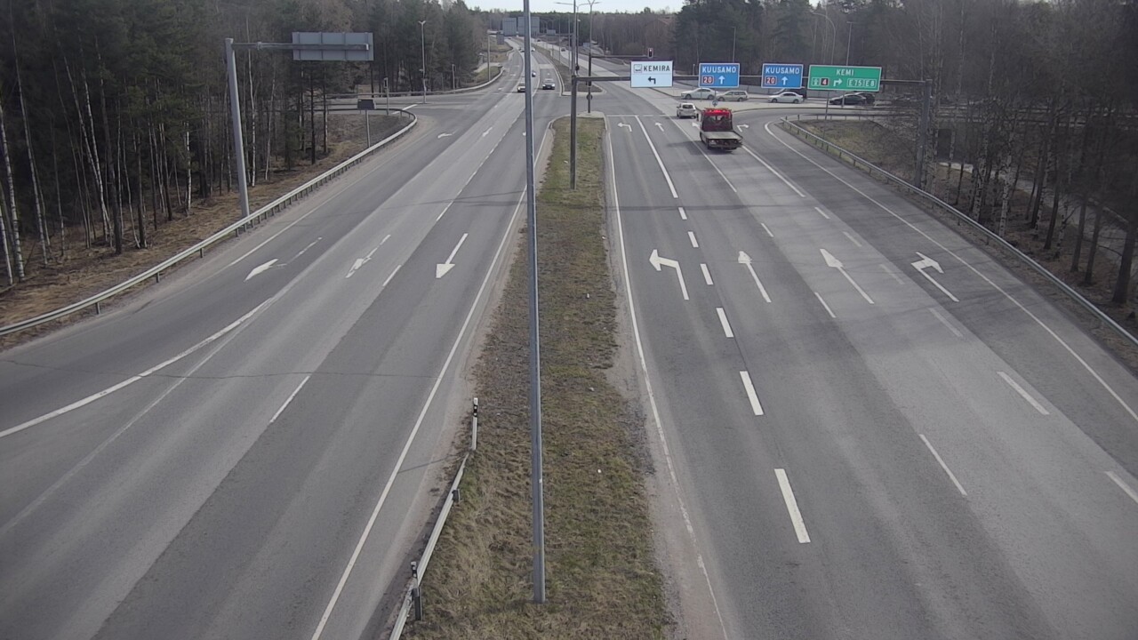 Weather Camera Image Väg 4 Uleåborg, Laanila, Oulu, Pohjois-Pohjanmaa