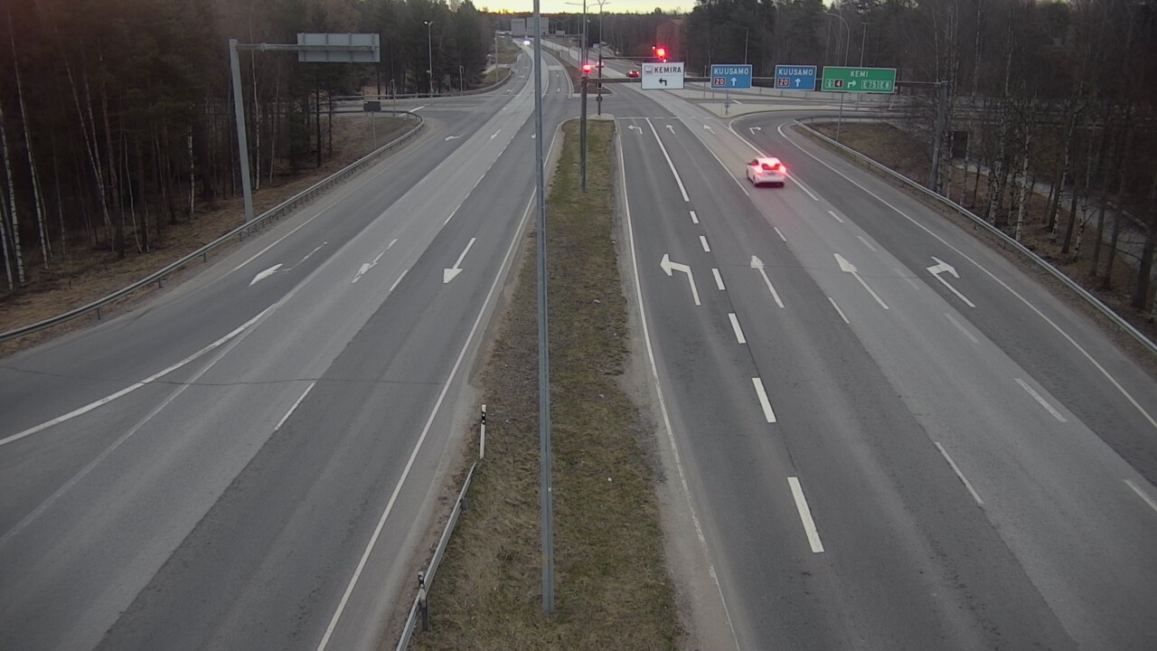Kelikamerat Kuva Tie 4 Oulu, Laanila, Oulu, Pohjois-Pohjanmaa