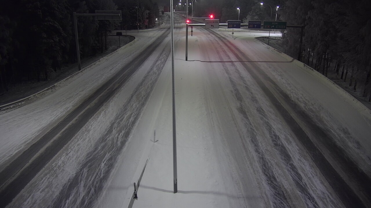 Weather Camera Image Road 4 Oulu, Laanila, Oulu, Pohjois-Pohjanmaa