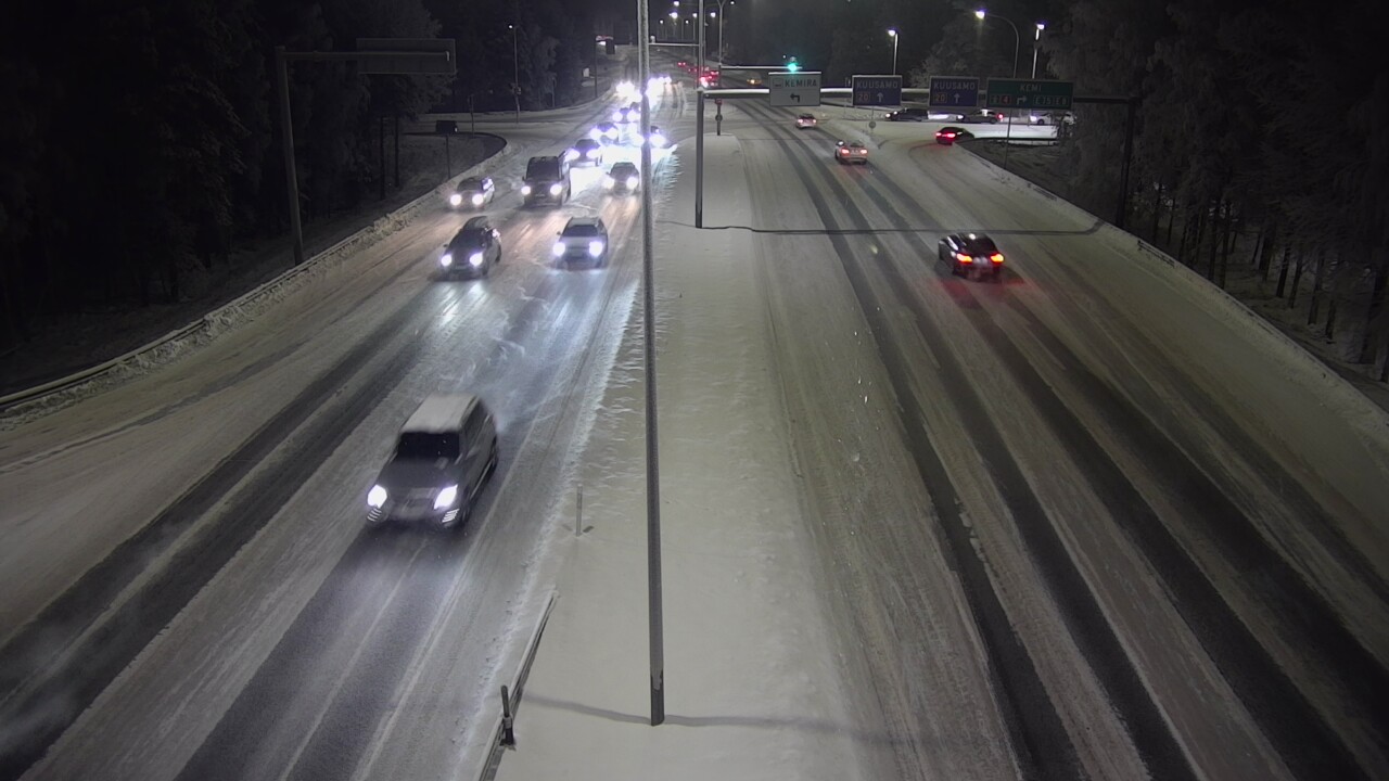 Weather Camera Image Väg 4 Uleåborg, Laanila, Oulu, Pohjois-Pohjanmaa