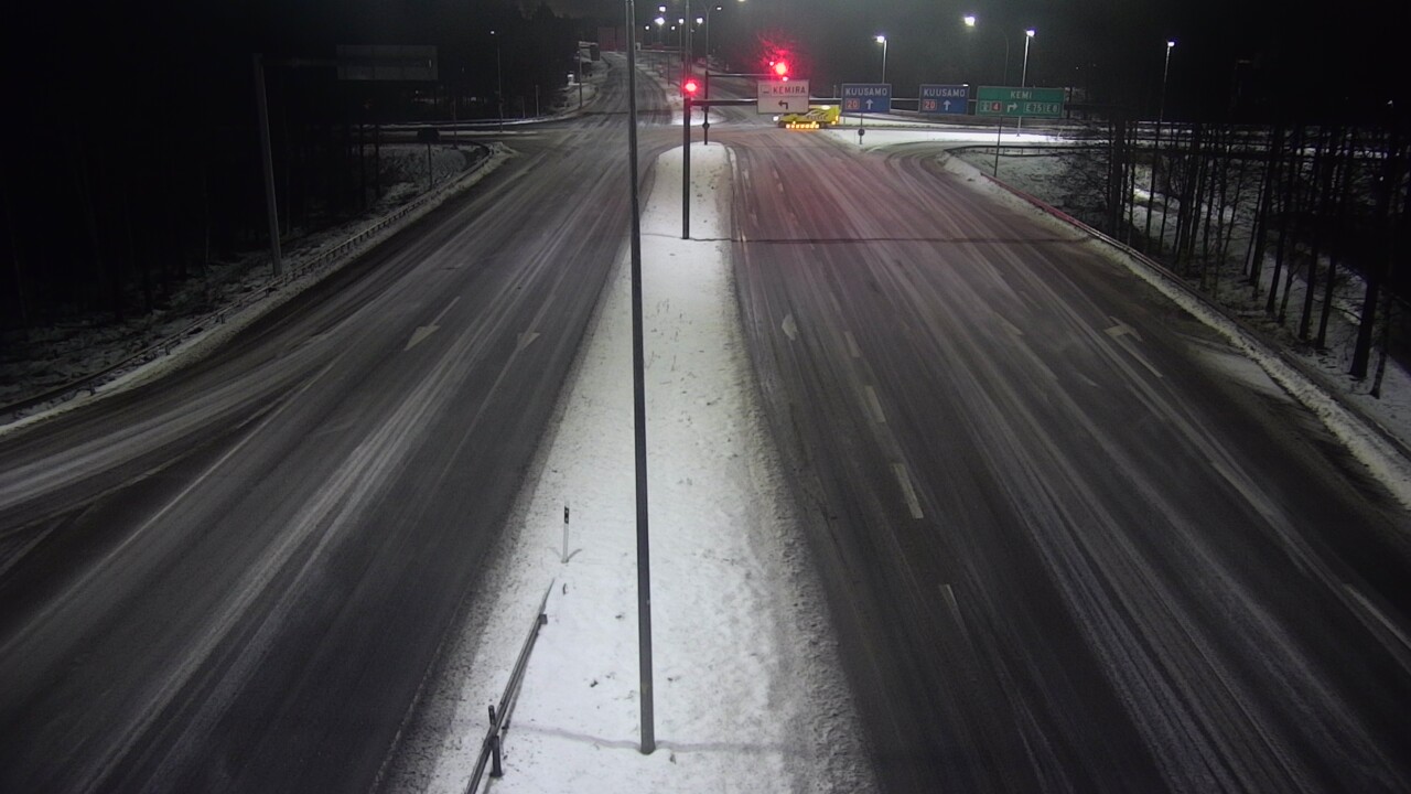 Weather Camera Image Väg 4 Uleåborg, Laanila, Oulu, Pohjois-Pohjanmaa