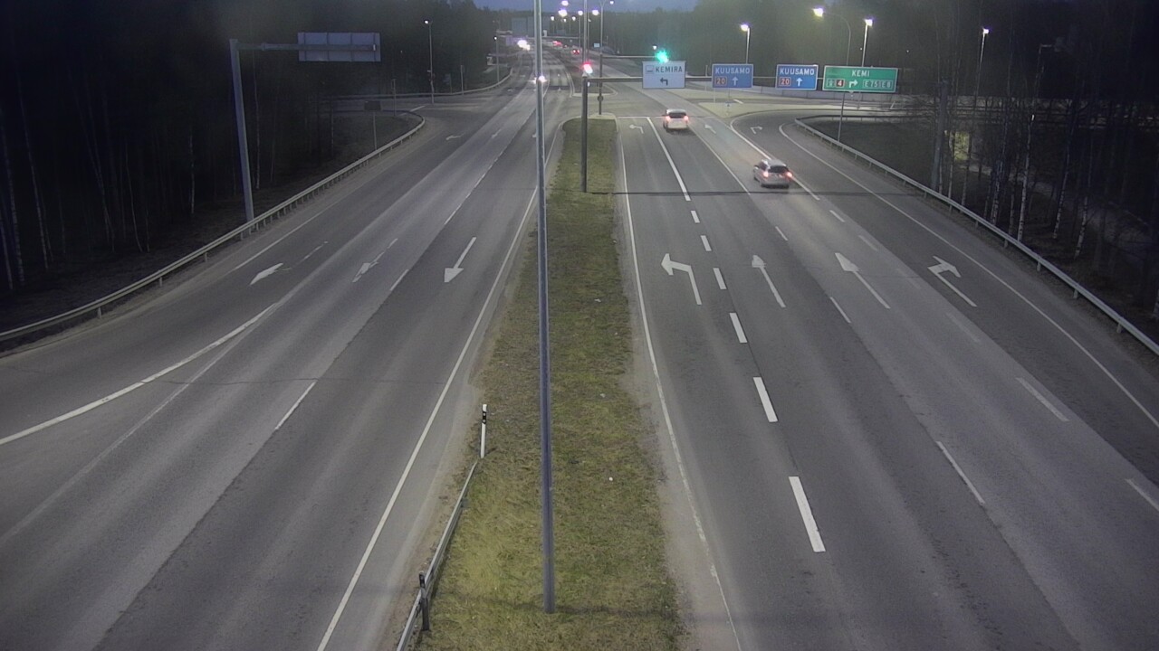 Weather Camera Image Väg 4 Uleåborg, Laanila, Oulu, Pohjois-Pohjanmaa