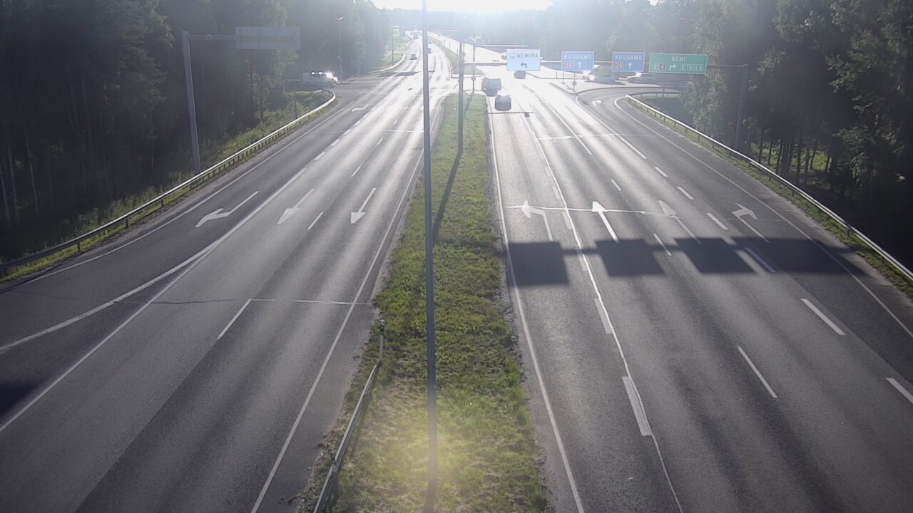Weather Camera Image Väg 4 Uleåborg, Laanila, Oulu, Pohjois-Pohjanmaa