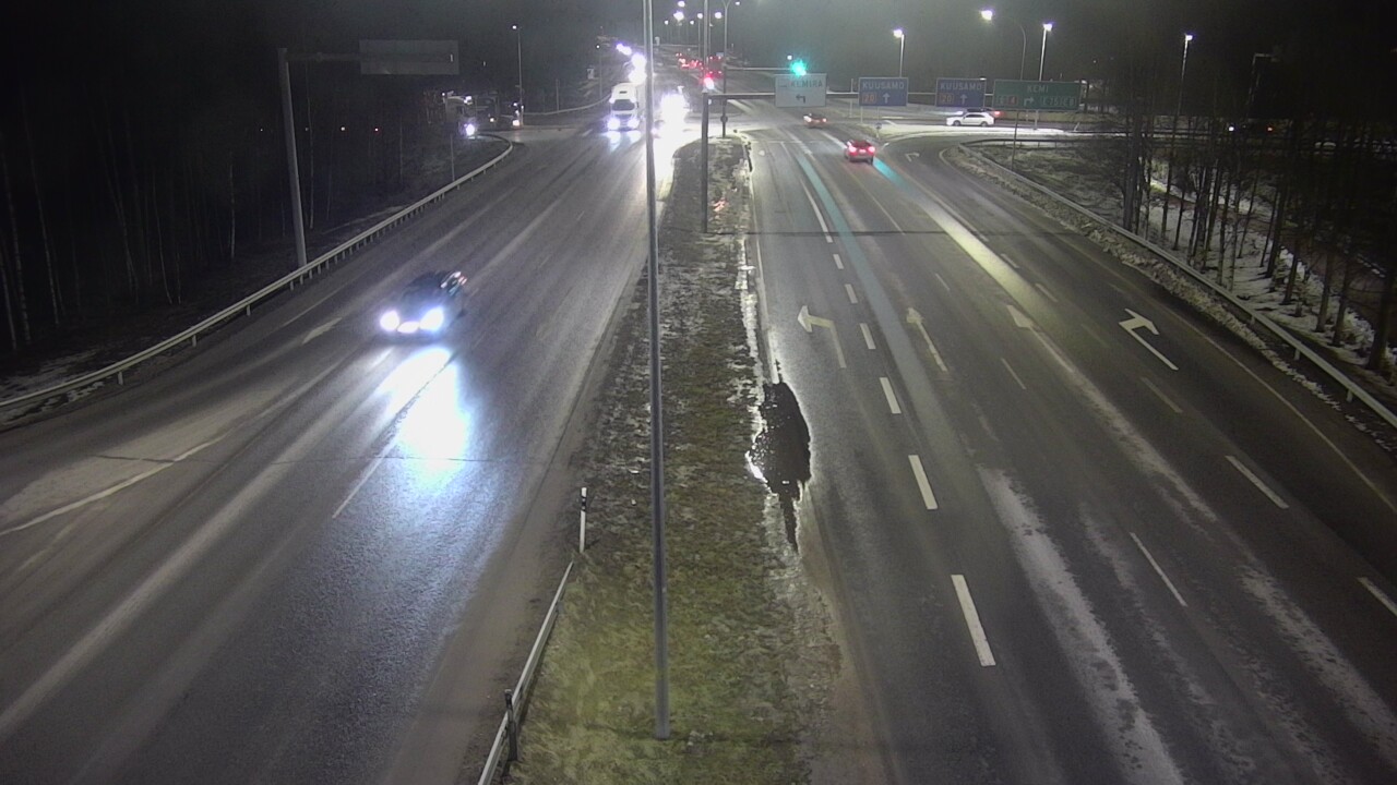 Weather Camera Image Väg 4 Uleåborg, Laanila, Oulu, Pohjois-Pohjanmaa