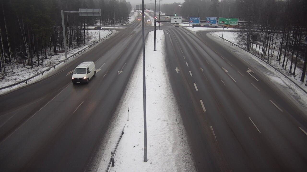 Weather Camera Image Väg 4 Uleåborg, Laanila, Oulu, Pohjois-Pohjanmaa