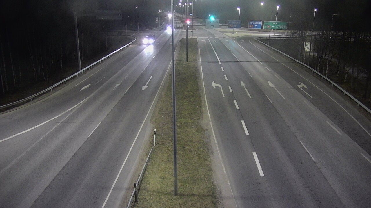 Weather Camera Image Väg 4 Uleåborg, Laanila, Oulu, Pohjois-Pohjanmaa
