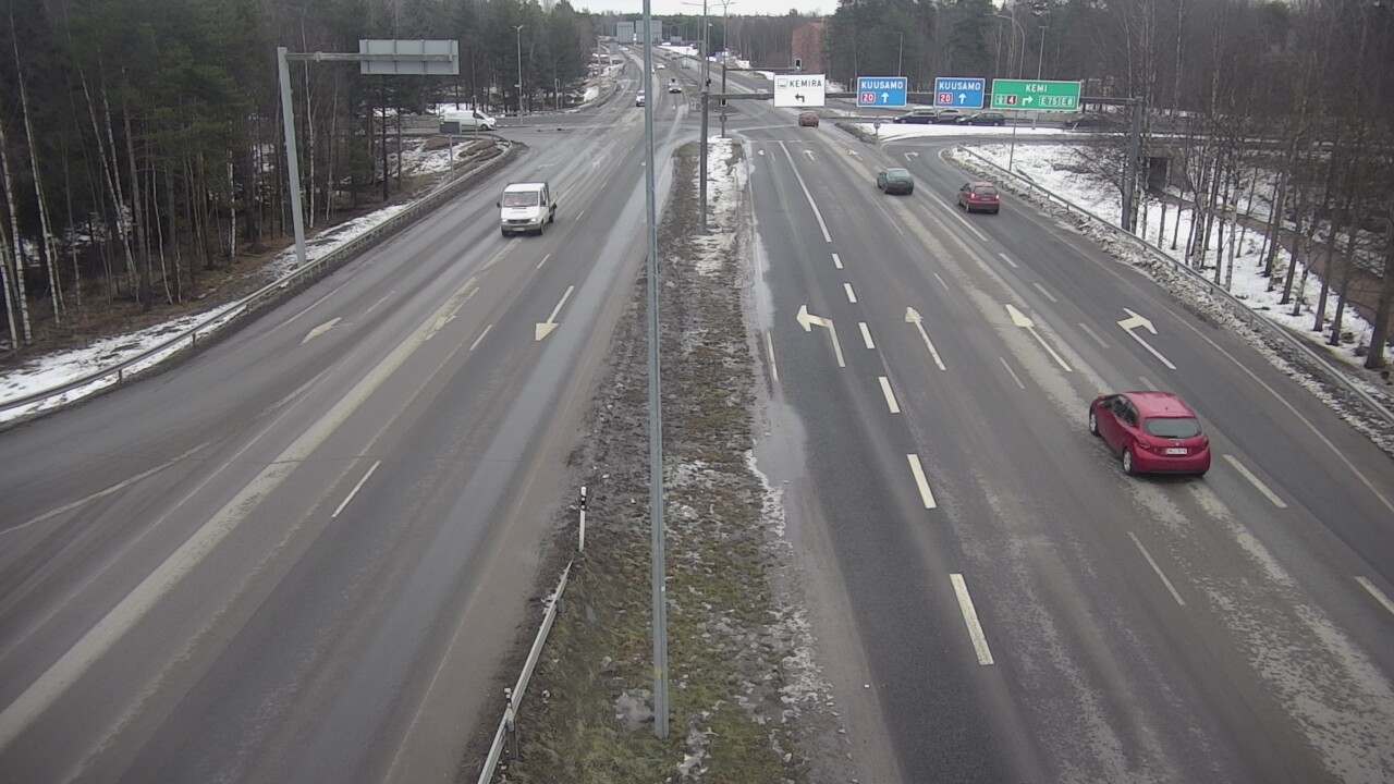Weather Camera Image Road 4 Oulu, Laanila, Oulu, Pohjois-Pohjanmaa