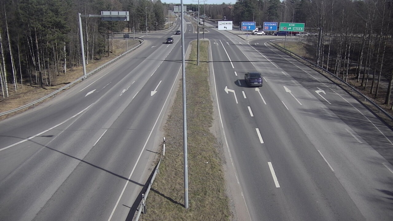Weather Camera Image Väg 4 Uleåborg, Laanila, Oulu, Pohjois-Pohjanmaa