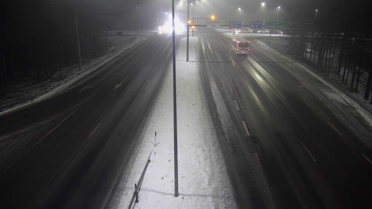 Weather Camera Image Väg 4 Uleåborg, Laanila, Oulu, Pohjois-Pohjanmaa