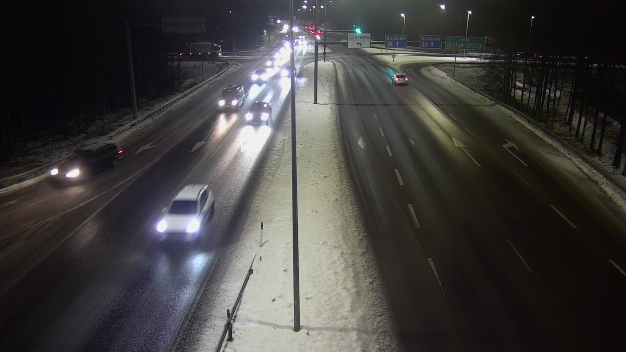 Weather Camera Image Road 4 Oulu, Laanila, Oulu, Pohjois-Pohjanmaa