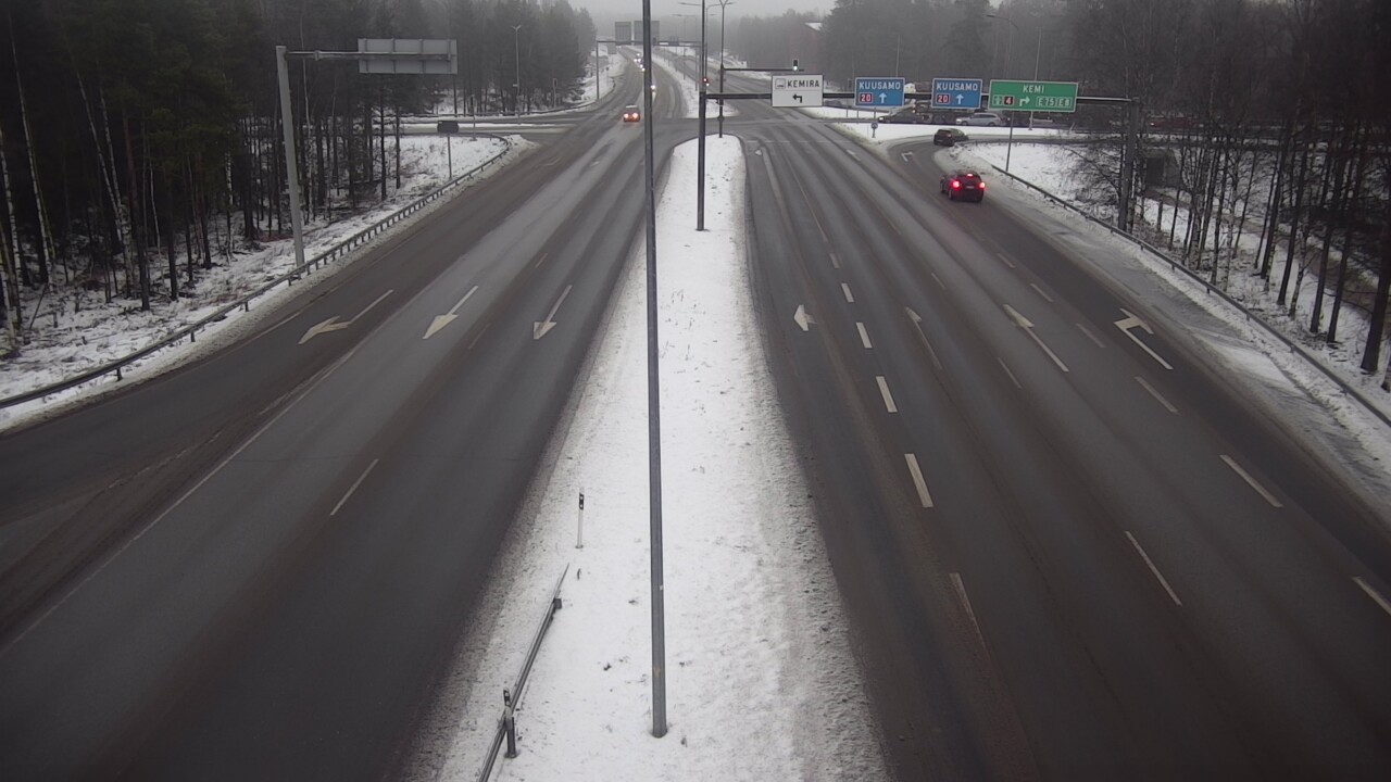 Weather Camera Image Väg 4 Uleåborg, Laanila, Oulu, Pohjois-Pohjanmaa