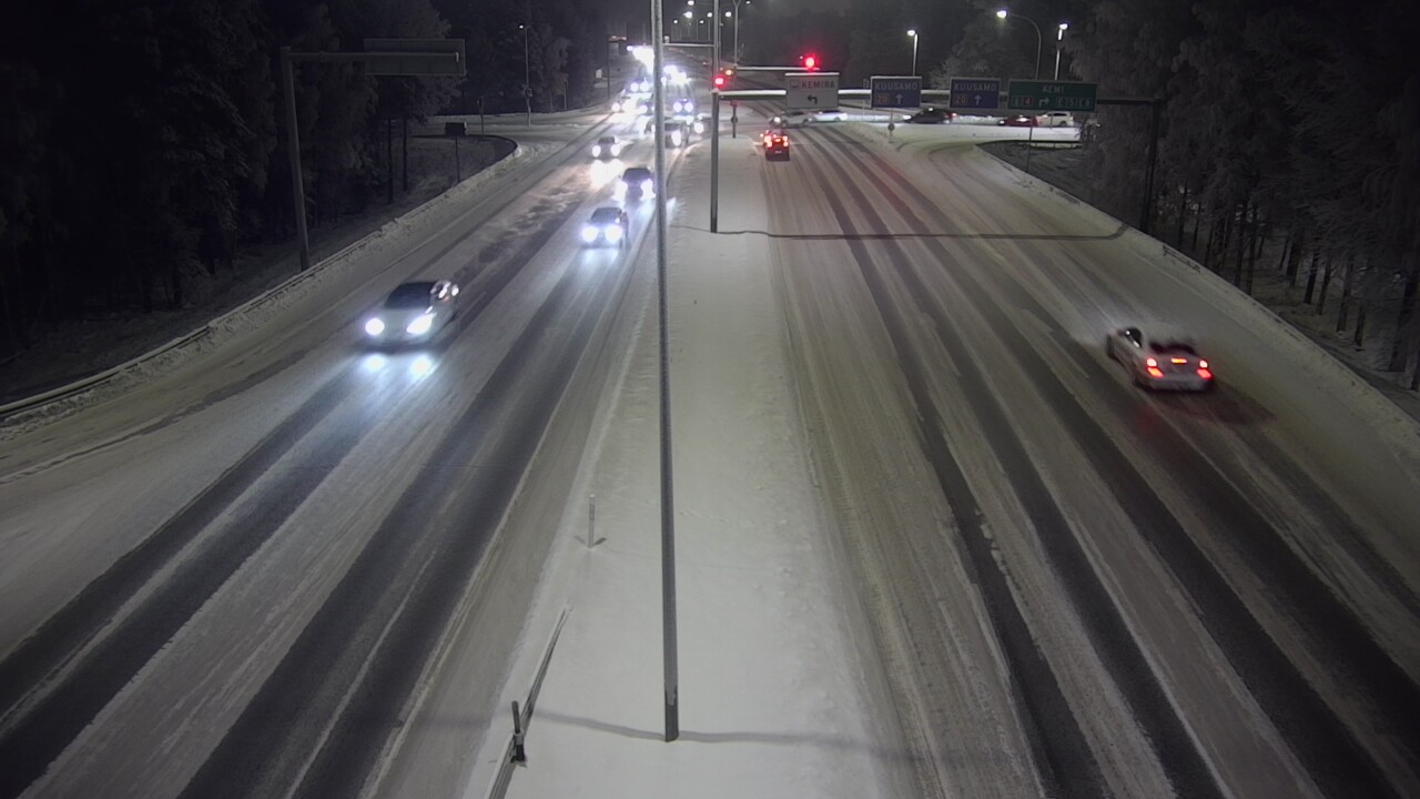 Weather Camera Image Väg 4 Uleåborg, Laanila, Oulu, Pohjois-Pohjanmaa