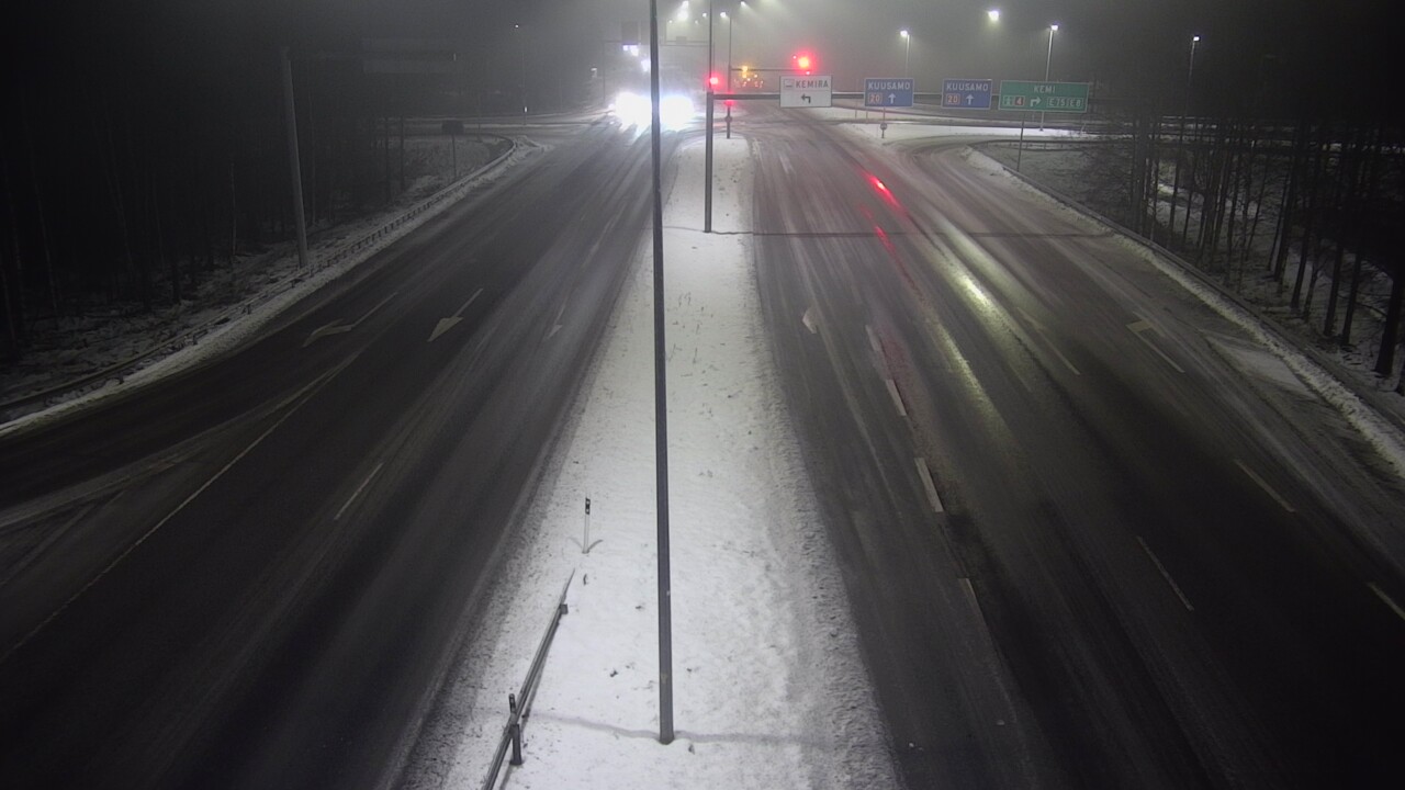 Weather Camera Image Väg 4 Uleåborg, Laanila, Oulu, Pohjois-Pohjanmaa