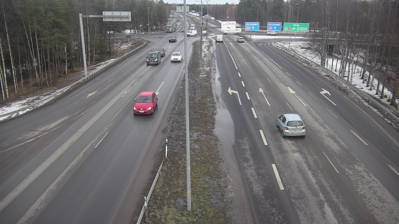 Weather Camera Image Väg 4 Uleåborg, Laanila, Oulu, Pohjois-Pohjanmaa