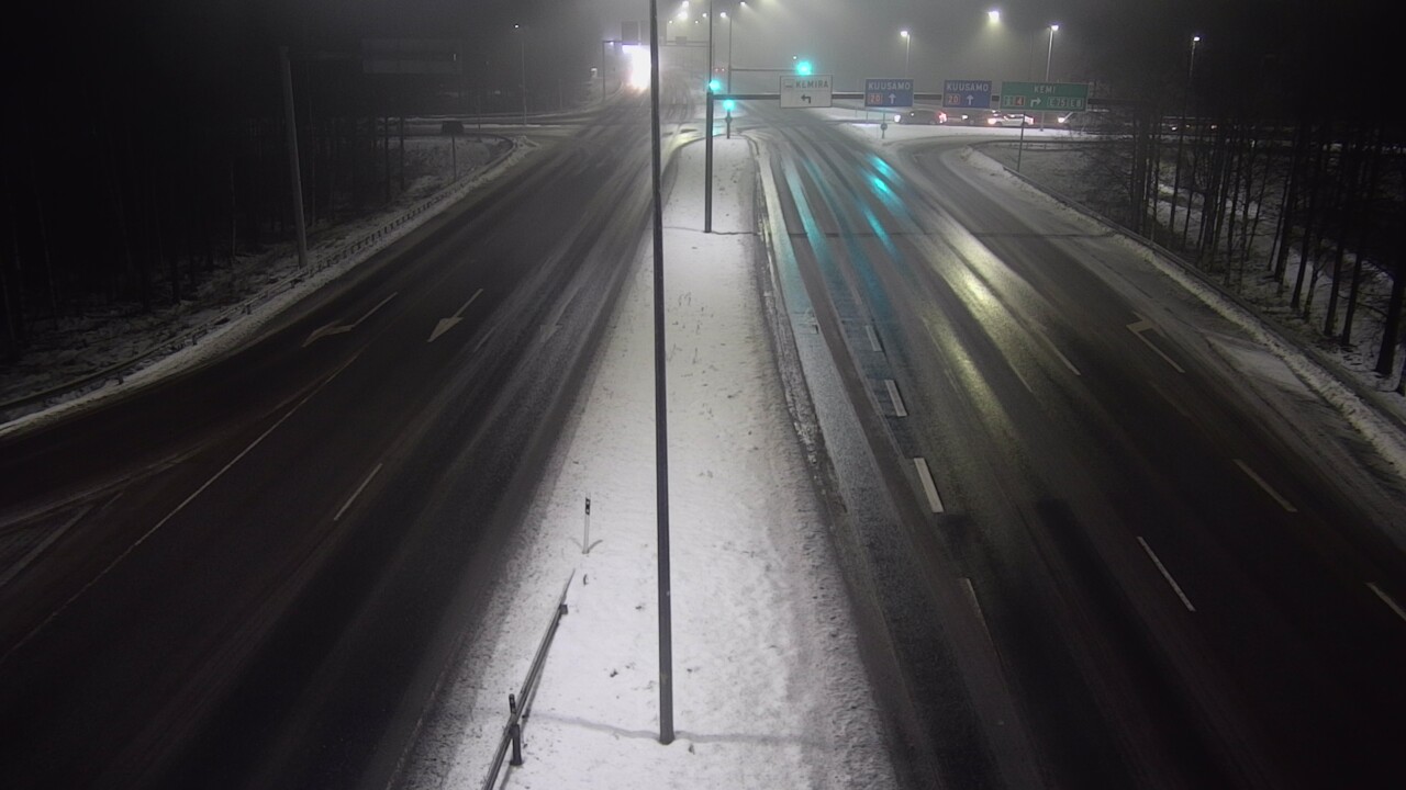 Weather Camera Image Väg 4 Uleåborg, Laanila, Oulu, Pohjois-Pohjanmaa