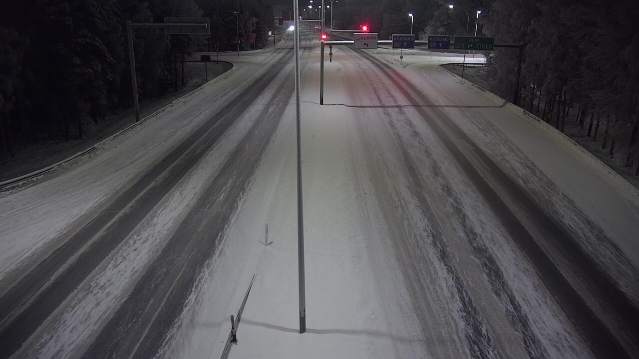 Weather Camera Image Road 4 Oulu, Laanila, Oulu, Pohjois-Pohjanmaa