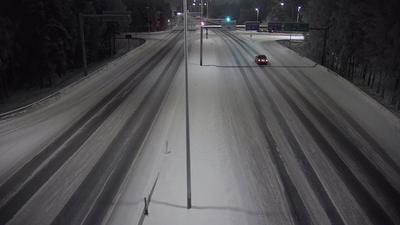 Weather Camera Image Road 4 Oulu, Laanila, Oulu, Pohjois-Pohjanmaa