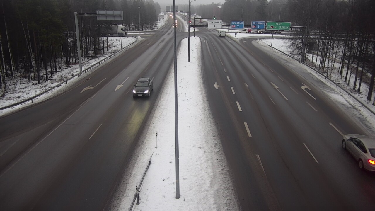 Weather Camera Image Väg 4 Uleåborg, Laanila, Oulu, Pohjois-Pohjanmaa