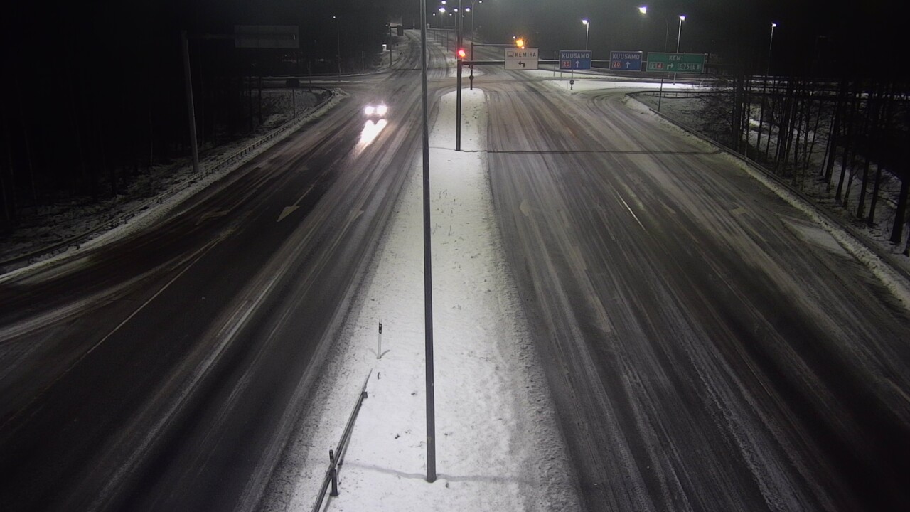 Weather Camera Image Väg 4 Uleåborg, Laanila, Oulu, Pohjois-Pohjanmaa