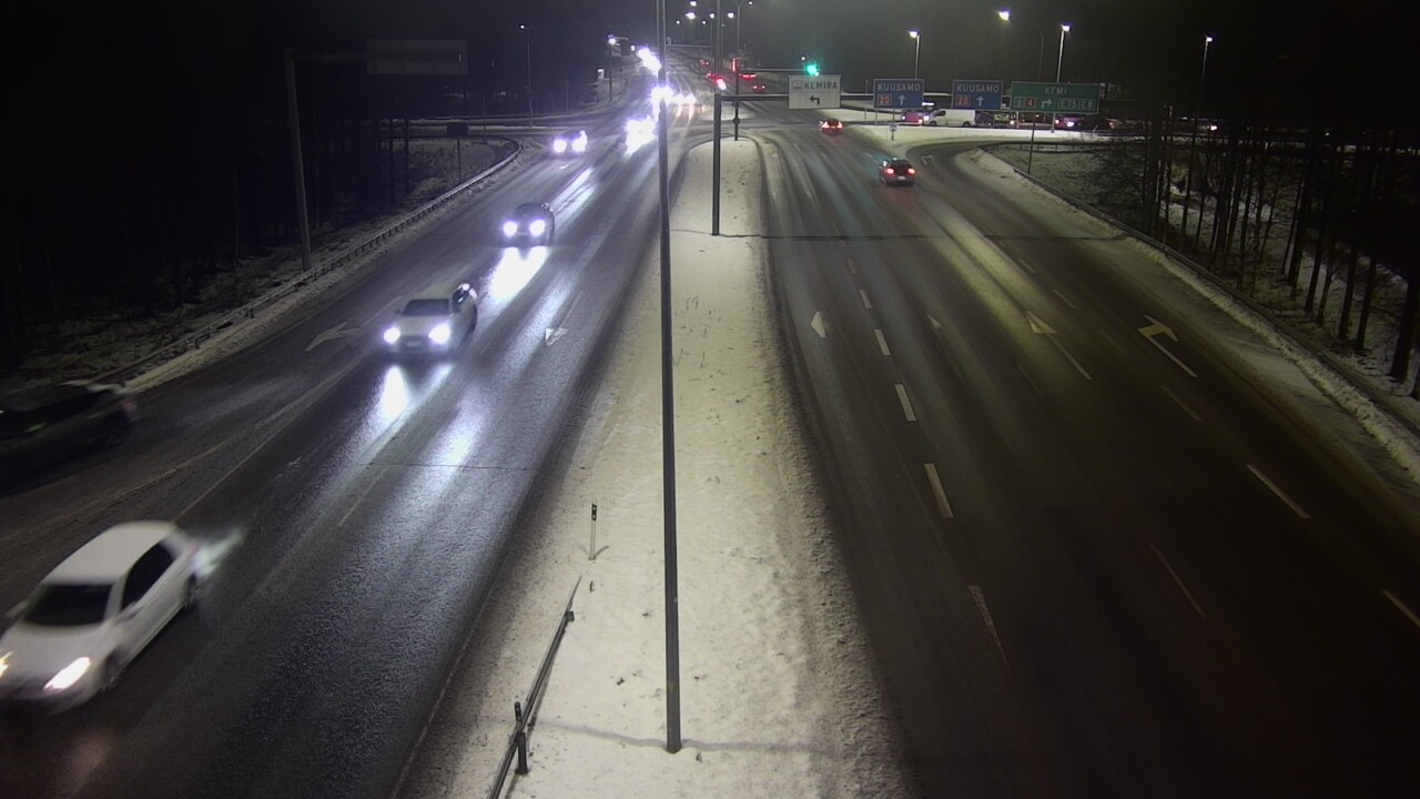 Weather Camera Image Road 4 Oulu, Laanila, Oulu, Pohjois-Pohjanmaa