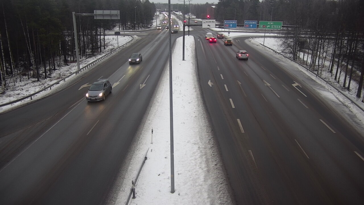 Weather Camera Image Väg 4 Uleåborg, Laanila, Oulu, Pohjois-Pohjanmaa