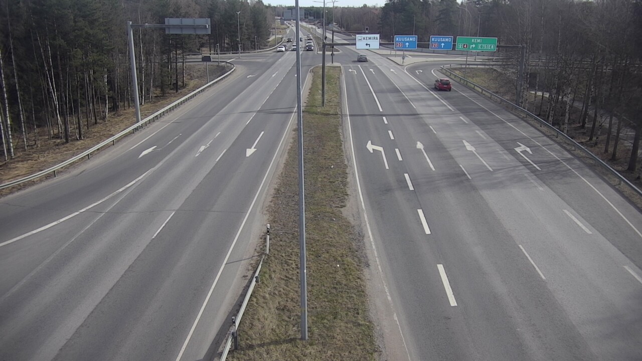 Weather Camera Image Väg 4 Uleåborg, Laanila, Oulu, Pohjois-Pohjanmaa