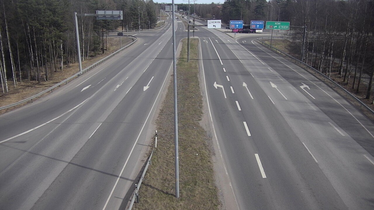 Weather Camera Image Väg 4 Uleåborg, Laanila, Oulu, Pohjois-Pohjanmaa