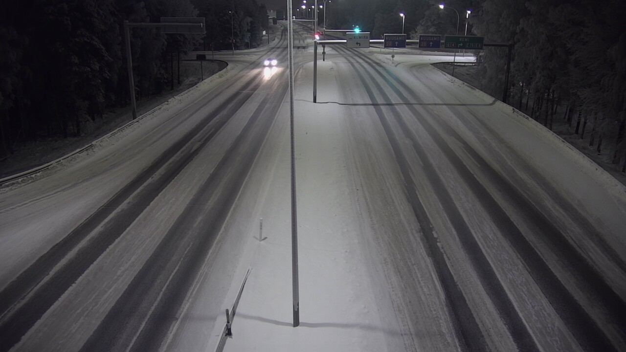 Weather Camera Image Road 4 Oulu, Laanila, Oulu, Pohjois-Pohjanmaa