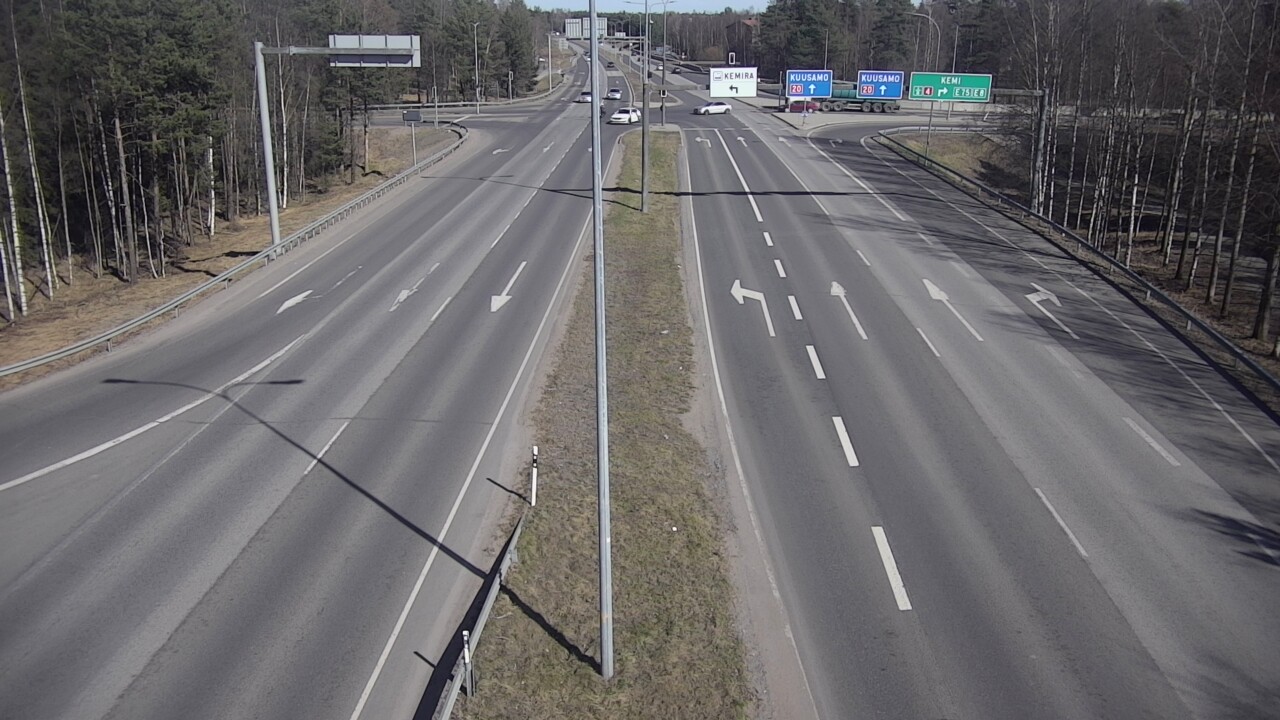 Weather Camera Image Väg 4 Uleåborg, Laanila, Oulu, Pohjois-Pohjanmaa
