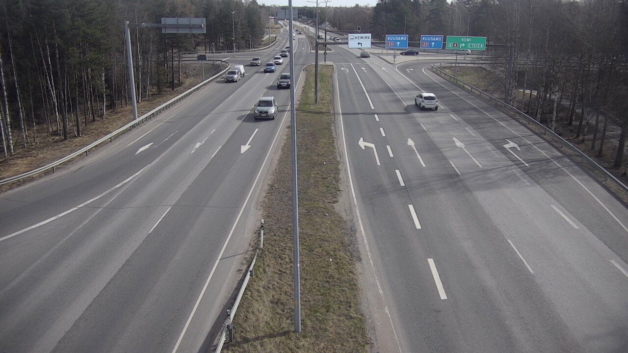 Weather Camera Image Väg 4 Uleåborg, Laanila, Oulu, Pohjois-Pohjanmaa
