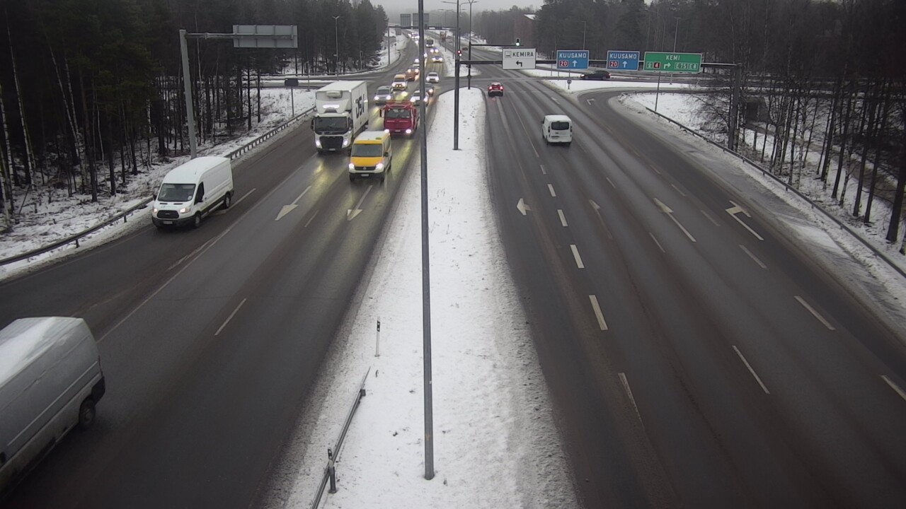 Weather Camera Image Väg 4 Uleåborg, Laanila, Oulu, Pohjois-Pohjanmaa