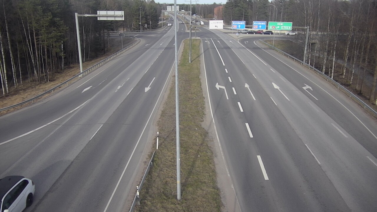 Weather Camera Image Väg 4 Uleåborg, Laanila, Oulu, Pohjois-Pohjanmaa