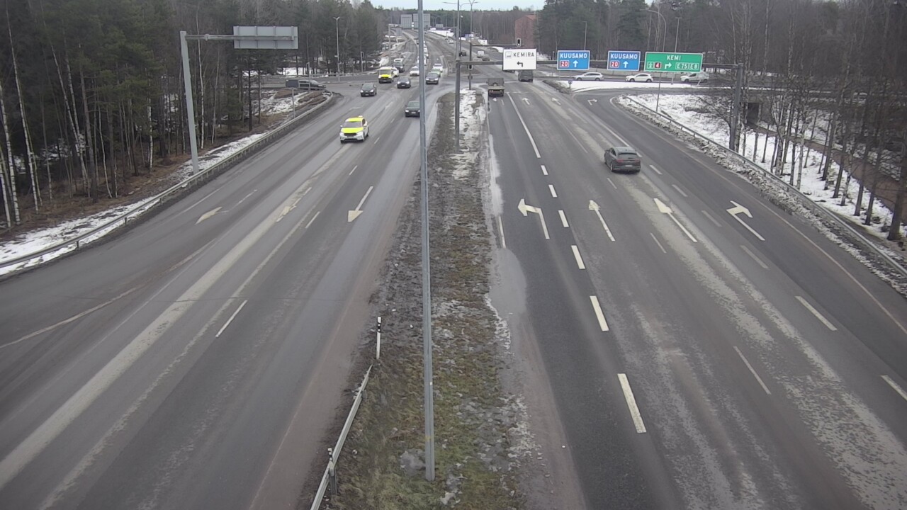 Weather Camera Image Road 4 Oulu, Laanila, Oulu, Pohjois-Pohjanmaa