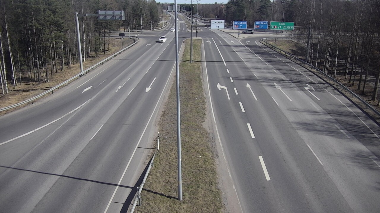 Weather Camera Image Väg 4 Uleåborg, Laanila, Oulu, Pohjois-Pohjanmaa