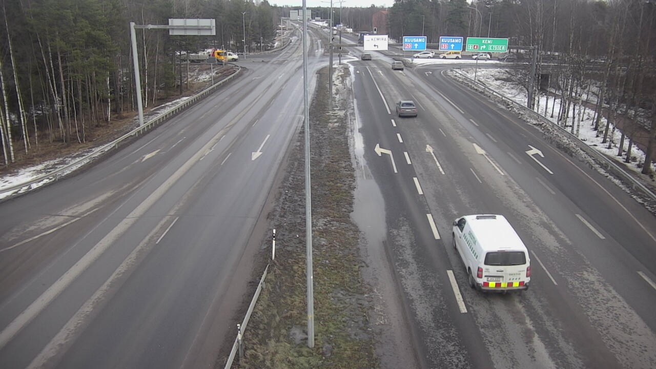 Weather Camera Image Väg 4 Uleåborg, Laanila, Oulu, Pohjois-Pohjanmaa