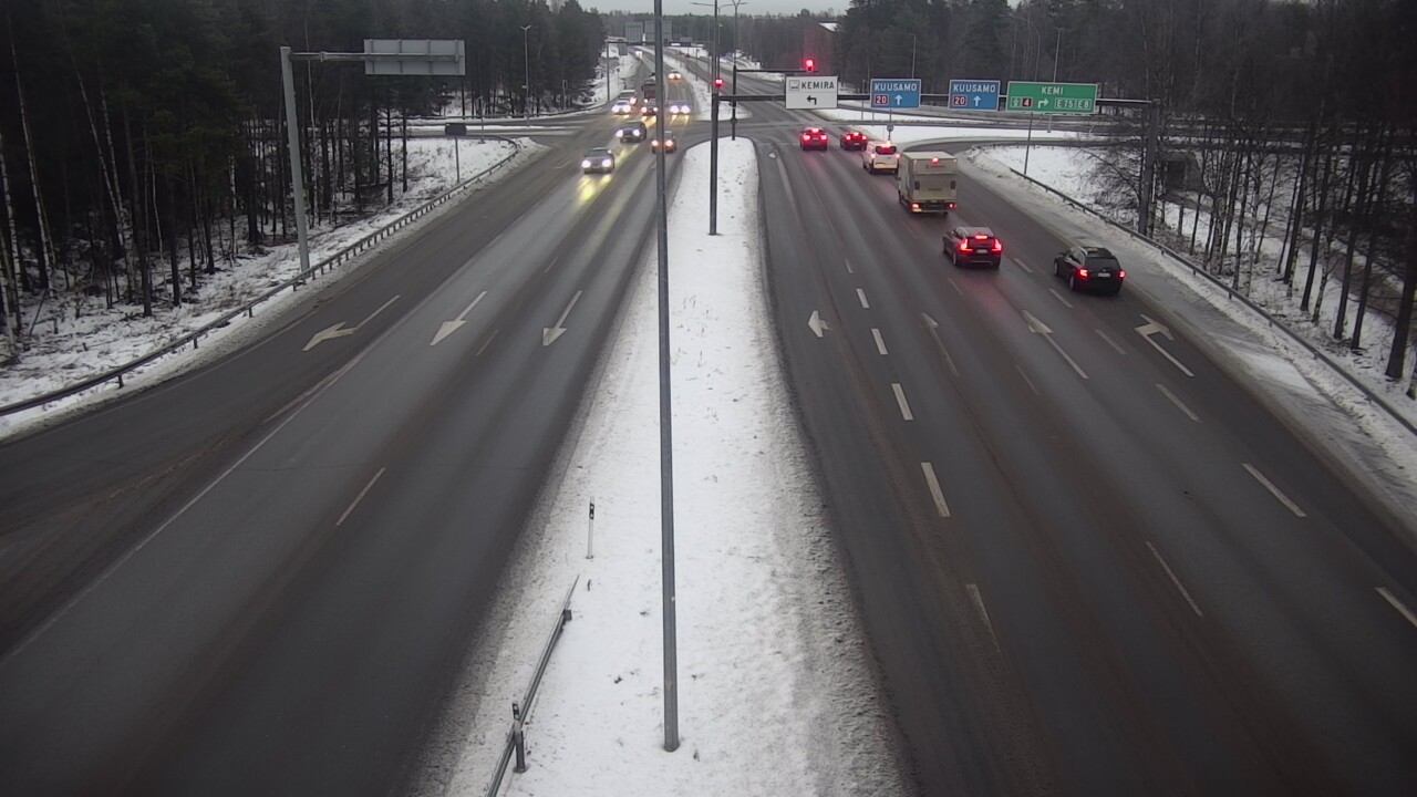 Weather Camera Image Väg 4 Uleåborg, Laanila, Oulu, Pohjois-Pohjanmaa