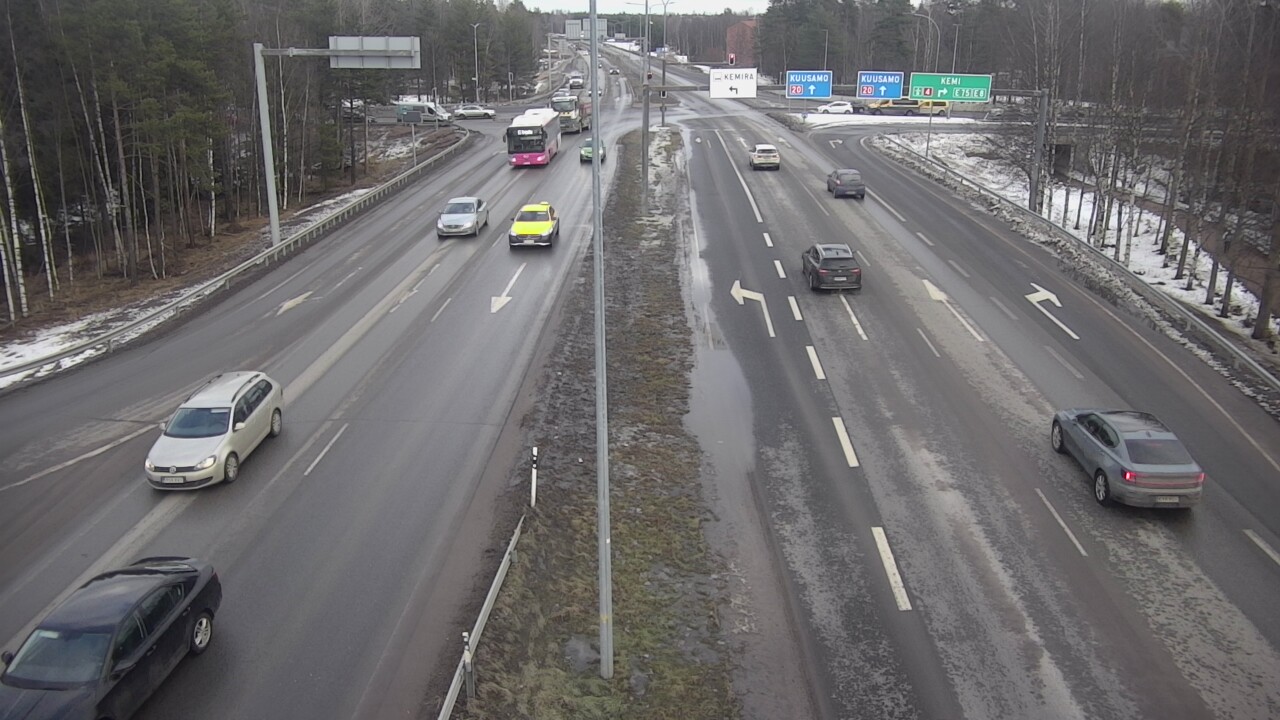 Weather Camera Image Väg 4 Uleåborg, Laanila, Oulu, Pohjois-Pohjanmaa