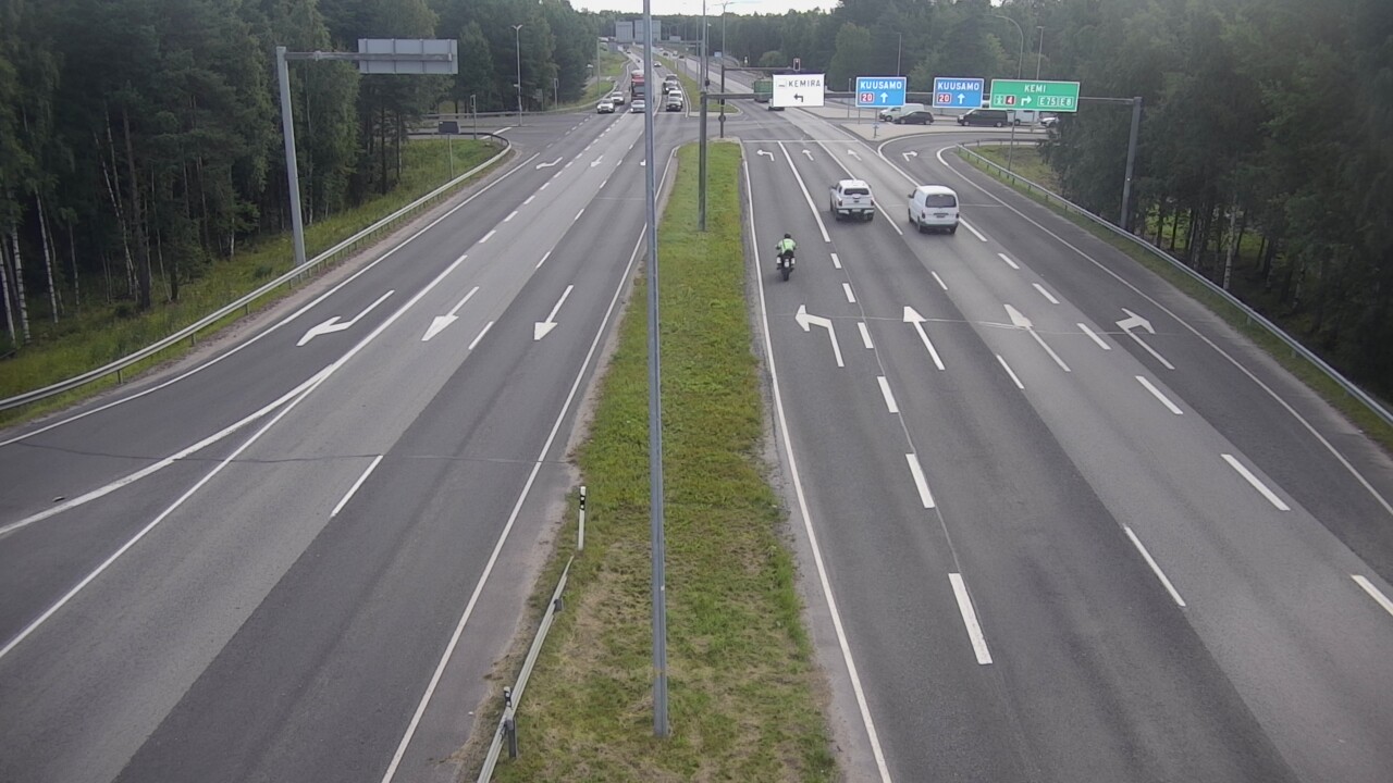 Weather Camera Image Road 4 Oulu, Laanila, Oulu, Pohjois-Pohjanmaa