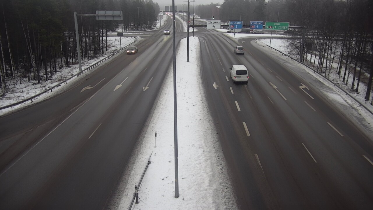 Weather Camera Image Väg 4 Uleåborg, Laanila, Oulu, Pohjois-Pohjanmaa