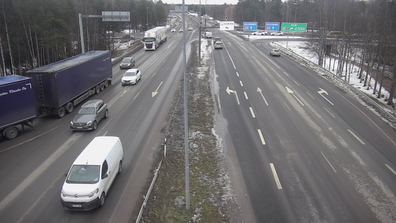 Weather Camera Image Road 4 Oulu, Laanila, Oulu, Pohjois-Pohjanmaa