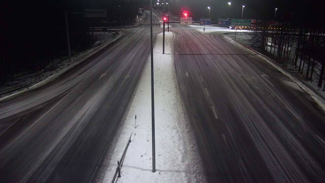 Weather Camera Image Väg 4 Uleåborg, Laanila, Oulu, Pohjois-Pohjanmaa