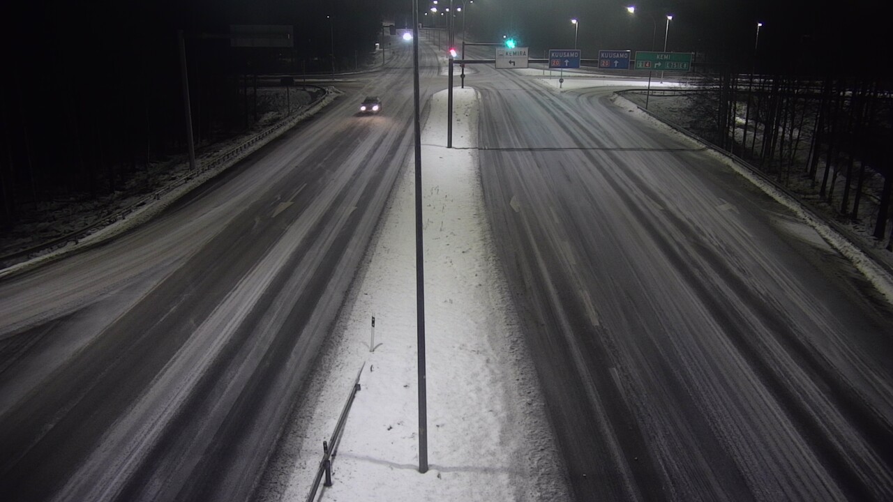 Weather Camera Image Väg 4 Uleåborg, Laanila, Oulu, Pohjois-Pohjanmaa