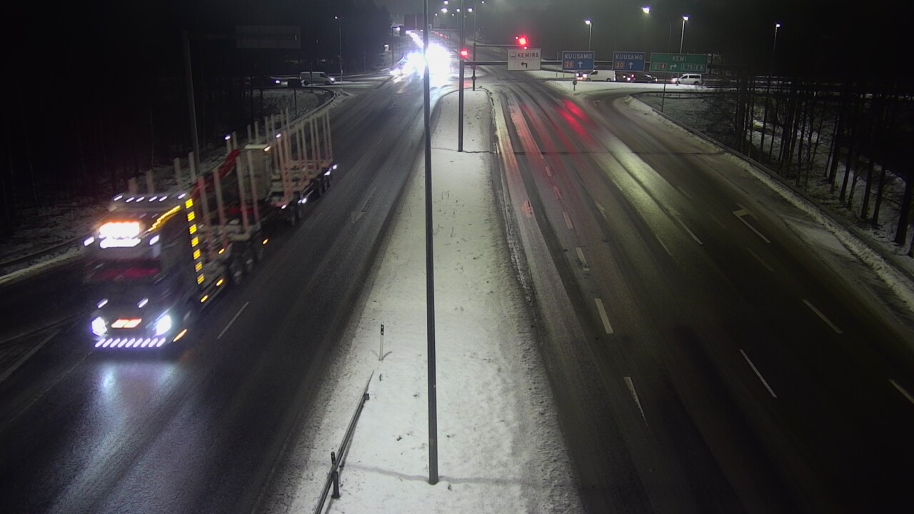 Weather Camera Image Väg 4 Uleåborg, Laanila, Oulu, Pohjois-Pohjanmaa