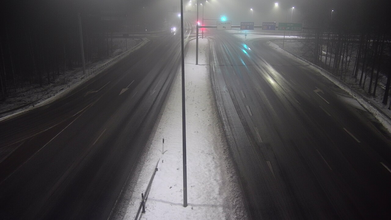 Weather Camera Image Väg 4 Uleåborg, Laanila, Oulu, Pohjois-Pohjanmaa