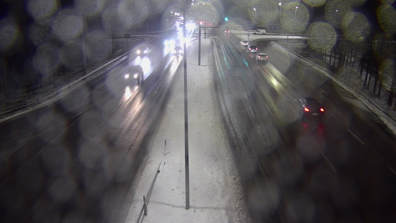 Weather Camera Image Väg 4 Uleåborg, Laanila, Oulu, Pohjois-Pohjanmaa