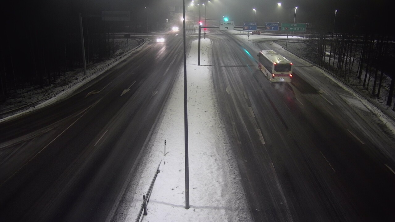 Weather Camera Image Väg 4 Uleåborg, Laanila, Oulu, Pohjois-Pohjanmaa