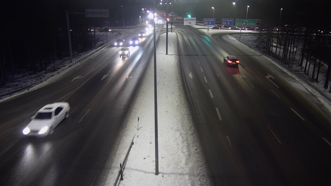 Weather Camera Image Road 4 Oulu, Laanila, Oulu, Pohjois-Pohjanmaa