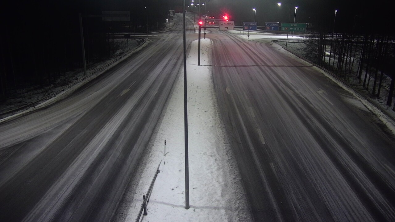 Weather Camera Image Väg 4 Uleåborg, Laanila, Oulu, Pohjois-Pohjanmaa