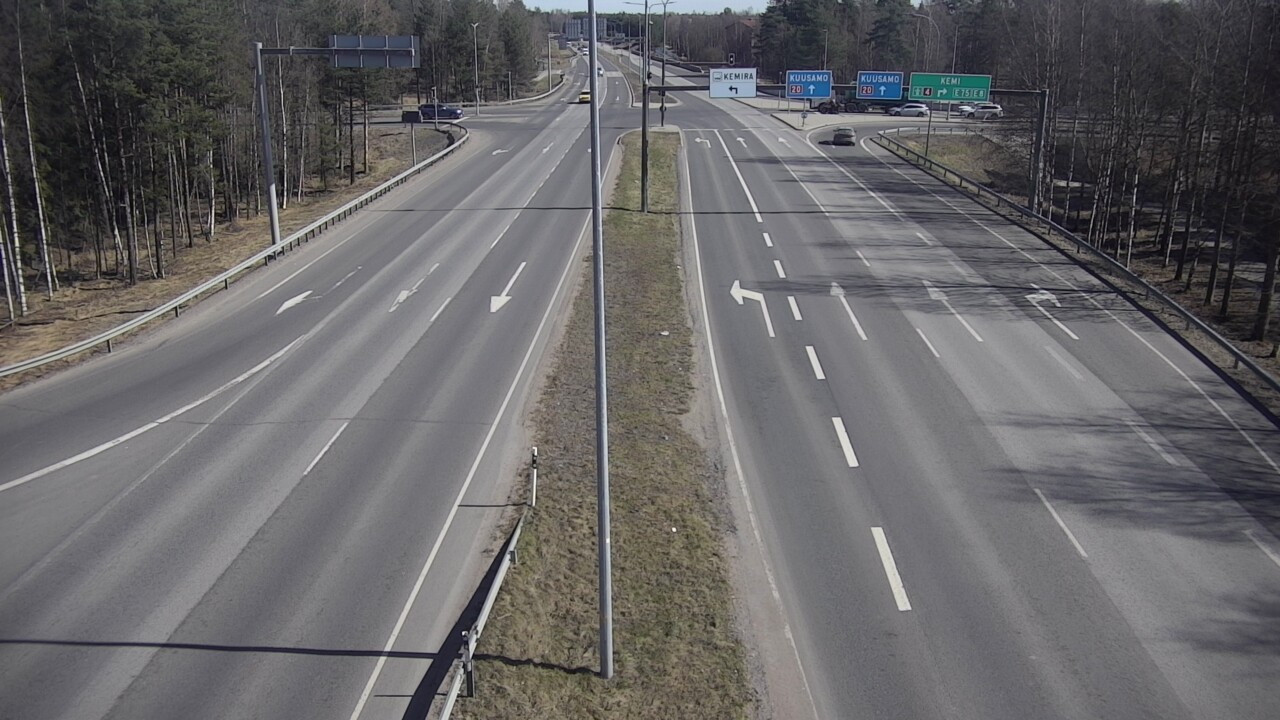 Weather Camera Image Väg 4 Uleåborg, Laanila, Oulu, Pohjois-Pohjanmaa